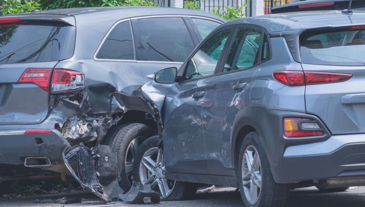 Totálkáros autó vásárlás – kockázatok és lehetőségek